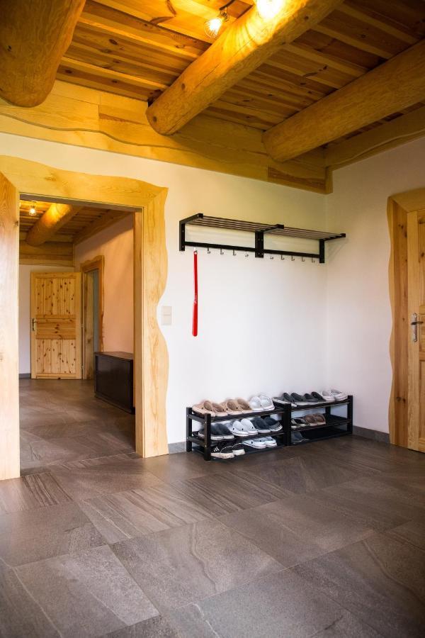Luxusni Srub Az 24 Luzek - Sruby-Lipno Villa Frymburk Ngoại thất bức ảnh