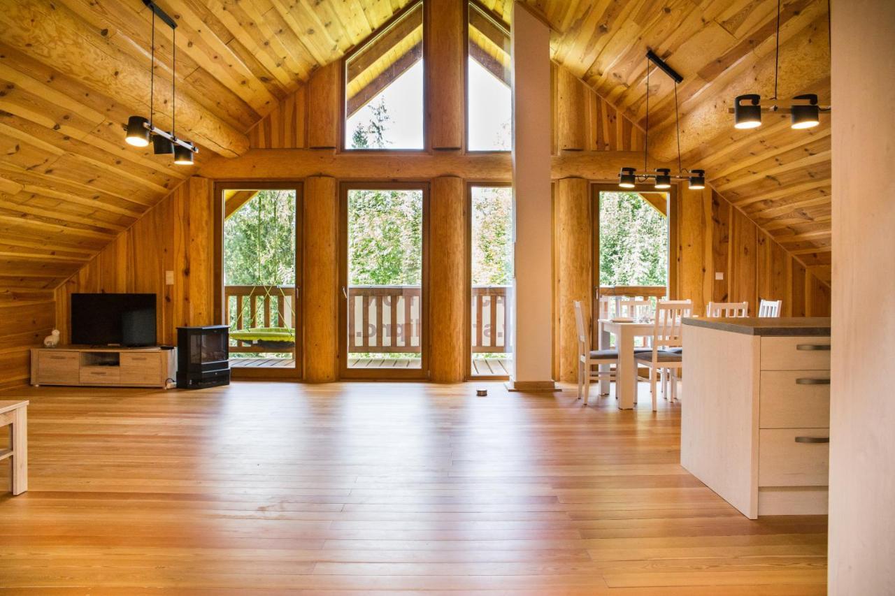 Luxusni Srub Az 24 Luzek - Sruby-Lipno Villa Frymburk Ngoại thất bức ảnh