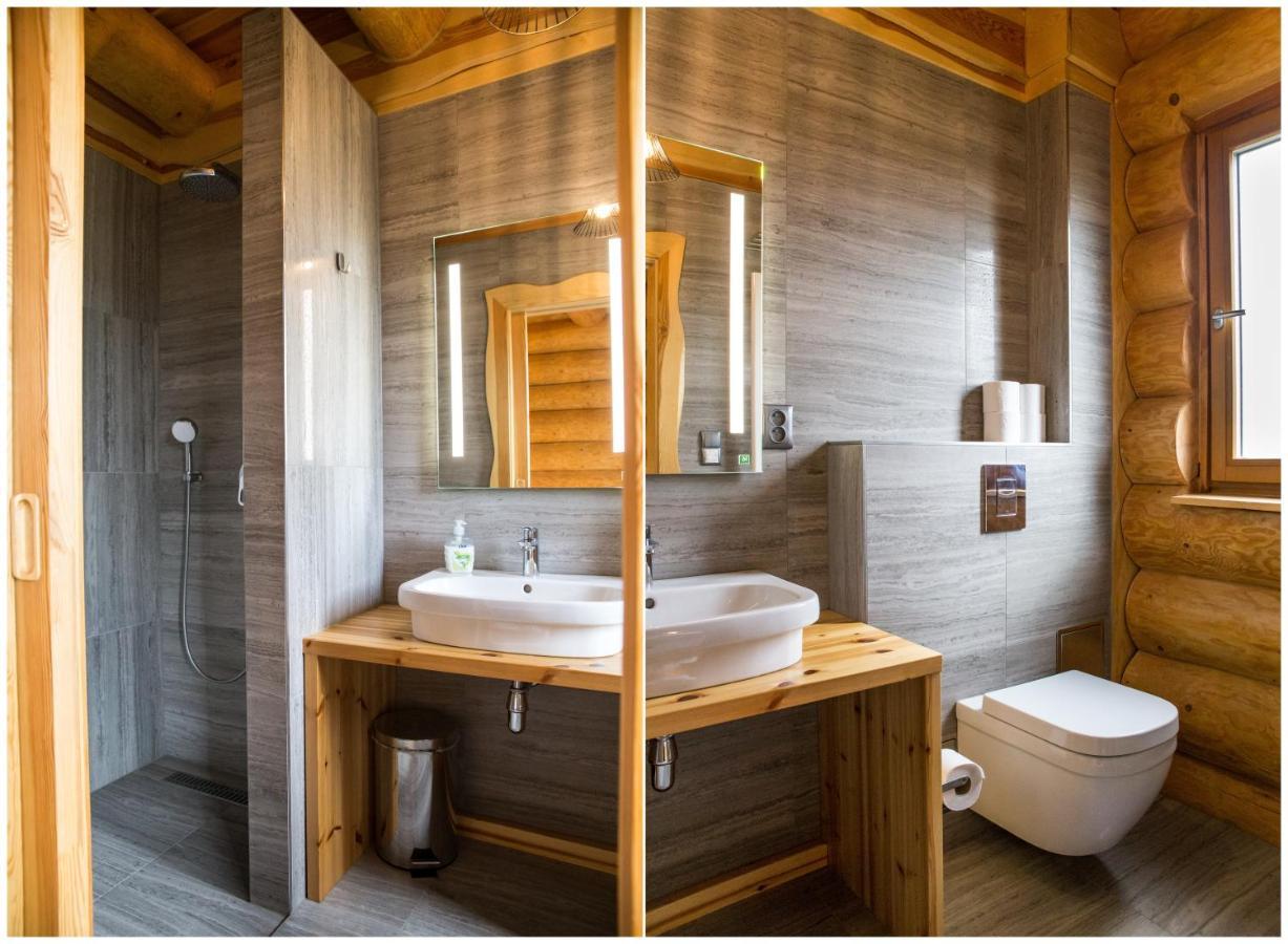 Luxusni Srub Az 24 Luzek - Sruby-Lipno Villa Frymburk Ngoại thất bức ảnh