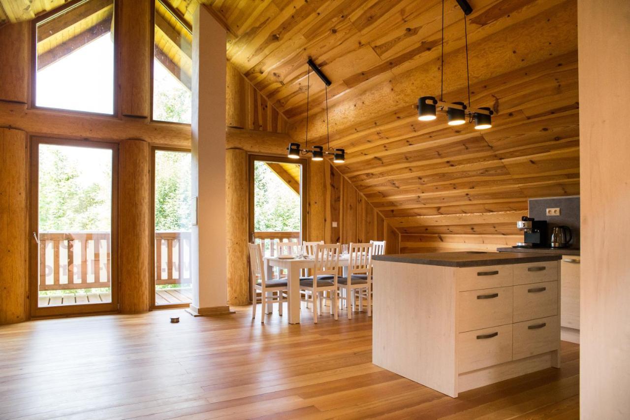 Luxusni Srub Az 24 Luzek - Sruby-Lipno Villa Frymburk Ngoại thất bức ảnh